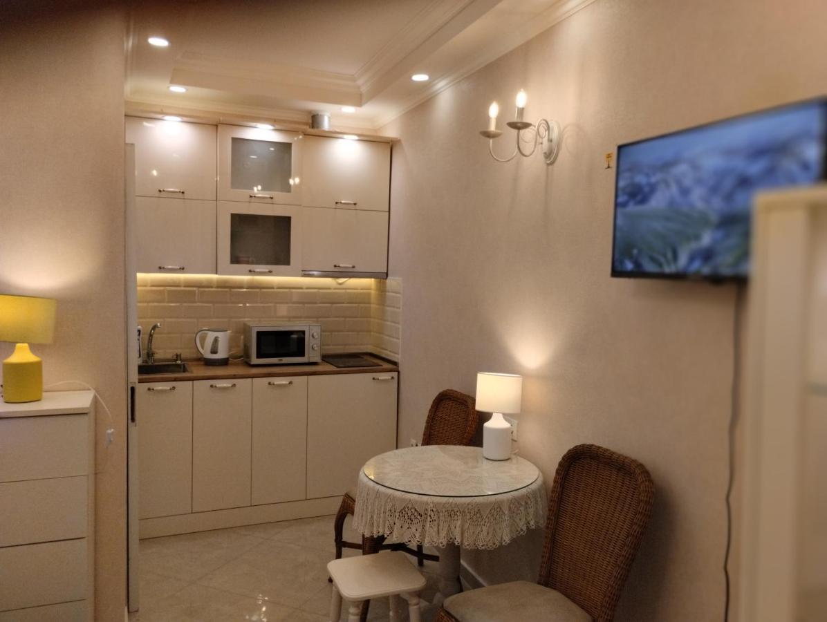Room In Sololaki Тбилиси Экстерьер фото